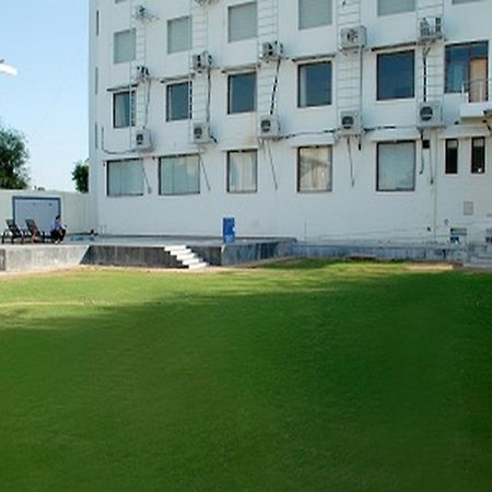 La Premier Spa And Resort Amer Exterior photo